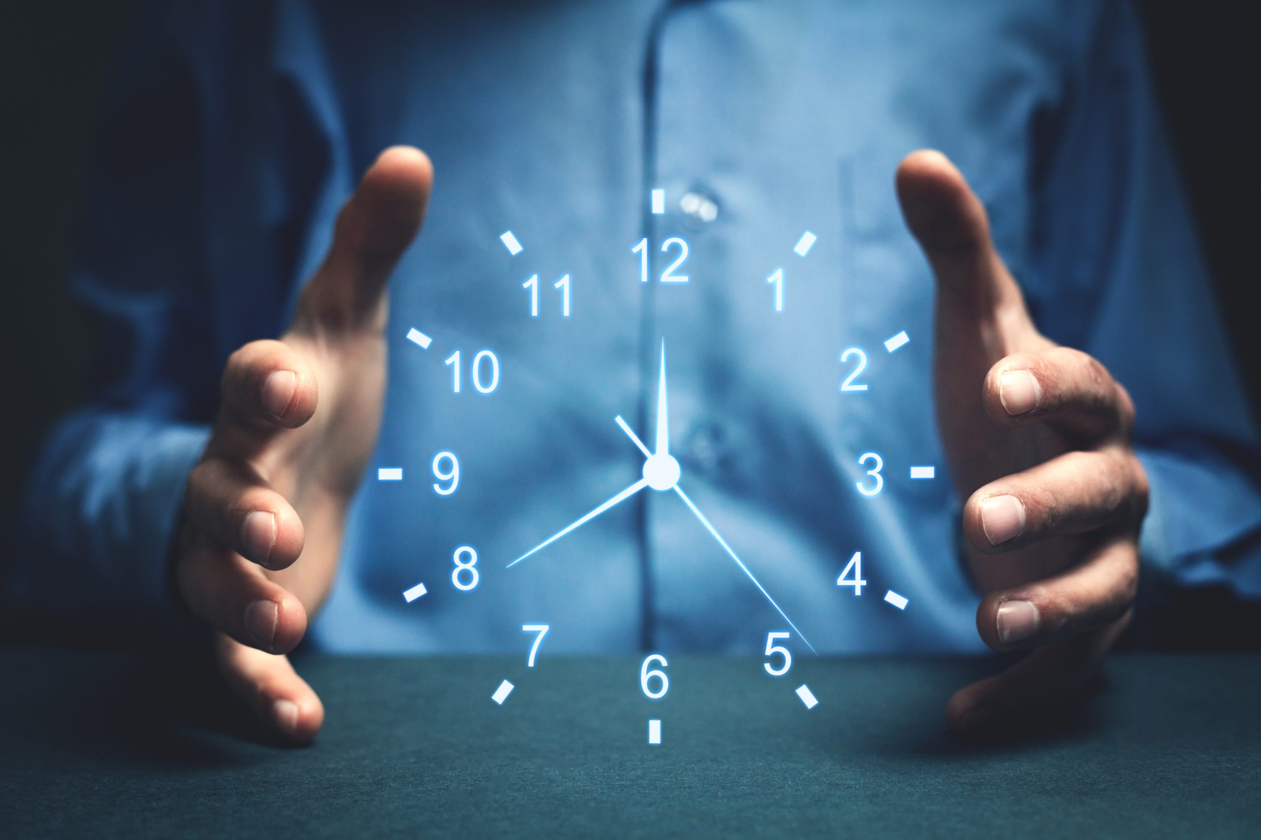 Качеством и длительным временем. Управлять временем. Часы тайм менеджмент. Эффективно управлять временем. Оптимизация времени.